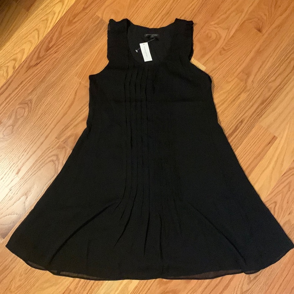 New Banana Republic Factory Women's Size 4 Black Sleeveless Babydoll Dress